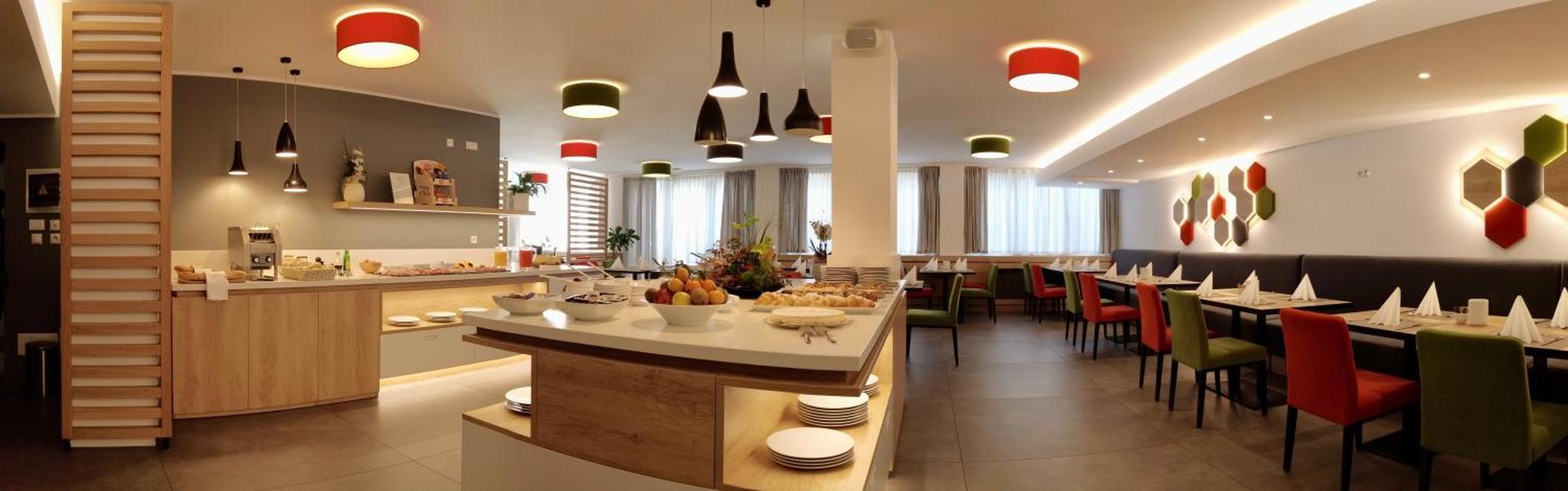Tourist Hotel بريسّانوني المظهر الخارجي الصورة