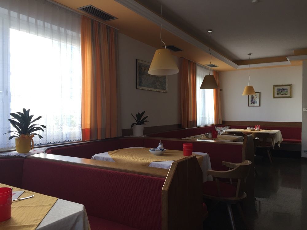 Tourist Hotel بريسّانوني المظهر الخارجي الصورة